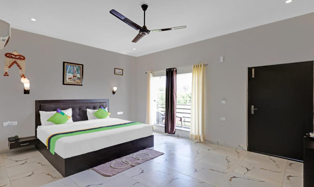 Treebo Kaira Resort With Pool View, 5 Km From Jim Corbett Jungle Safari 람나가르 외부 사진