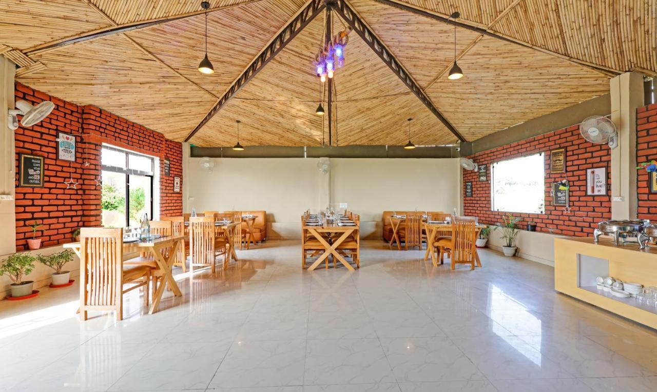 Treebo Kaira Resort With Pool View, 5 Km From Jim Corbett Jungle Safari 람나가르 외부 사진