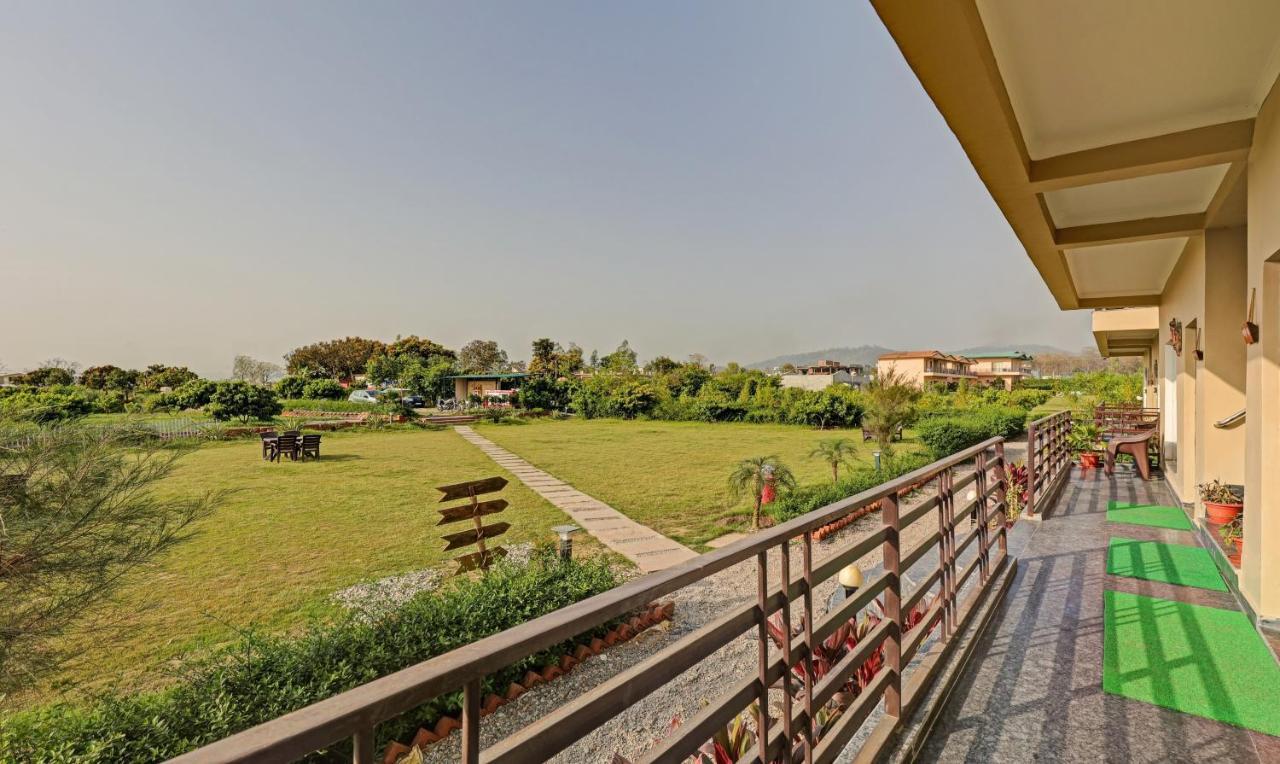 Treebo Kaira Resort With Pool View, 5 Km From Jim Corbett Jungle Safari 람나가르 외부 사진