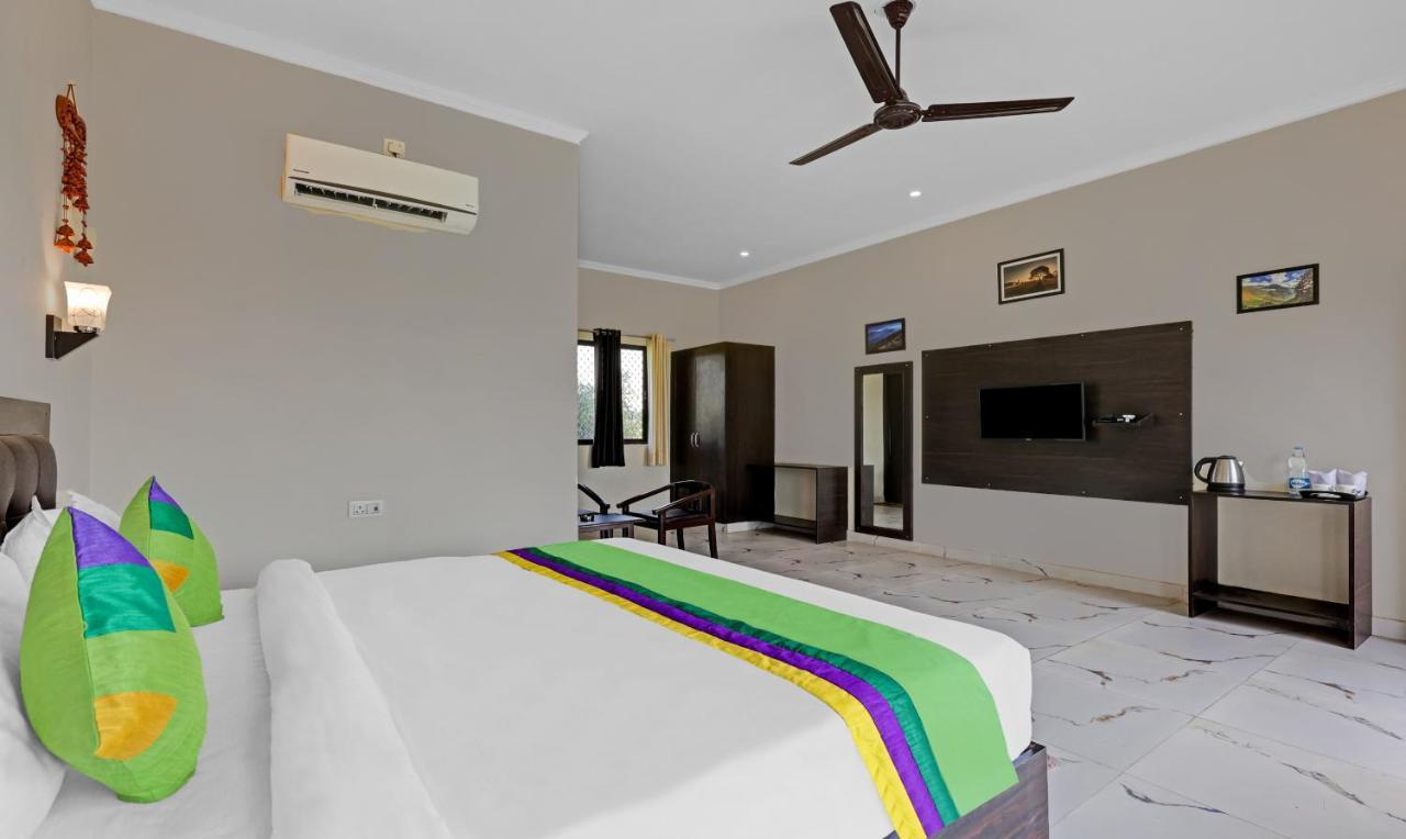 Treebo Kaira Resort With Pool View, 5 Km From Jim Corbett Jungle Safari 람나가르 외부 사진