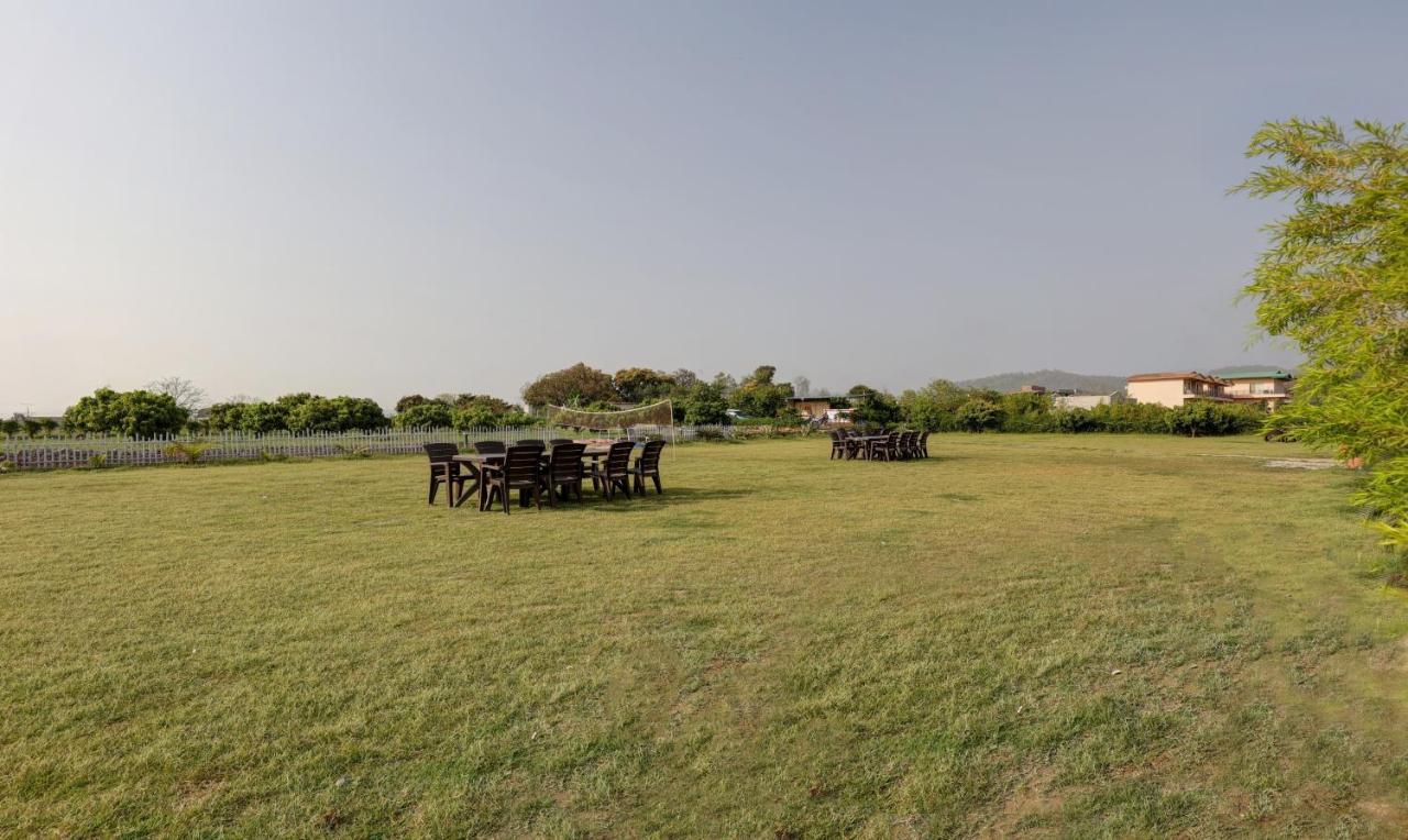 Treebo Kaira Resort With Pool View, 5 Km From Jim Corbett Jungle Safari 람나가르 외부 사진